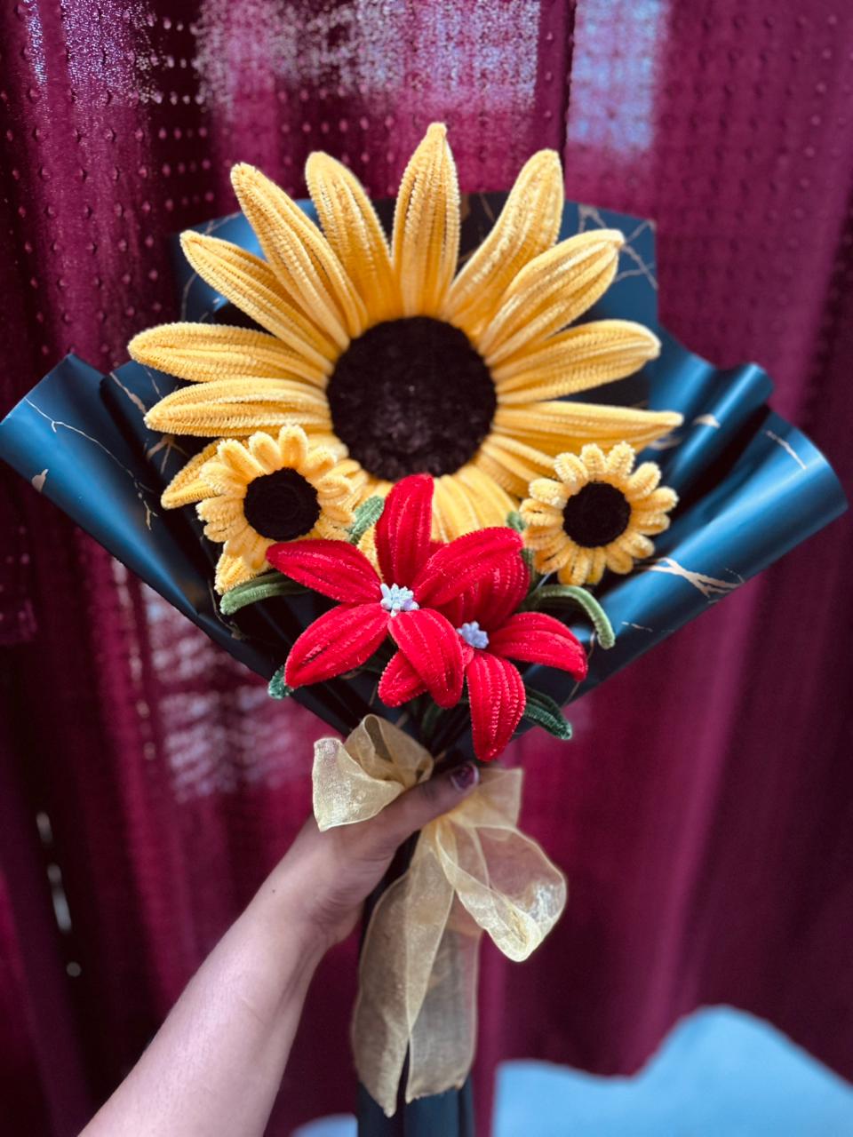 Jumbo Sunflower Lily Bouquet