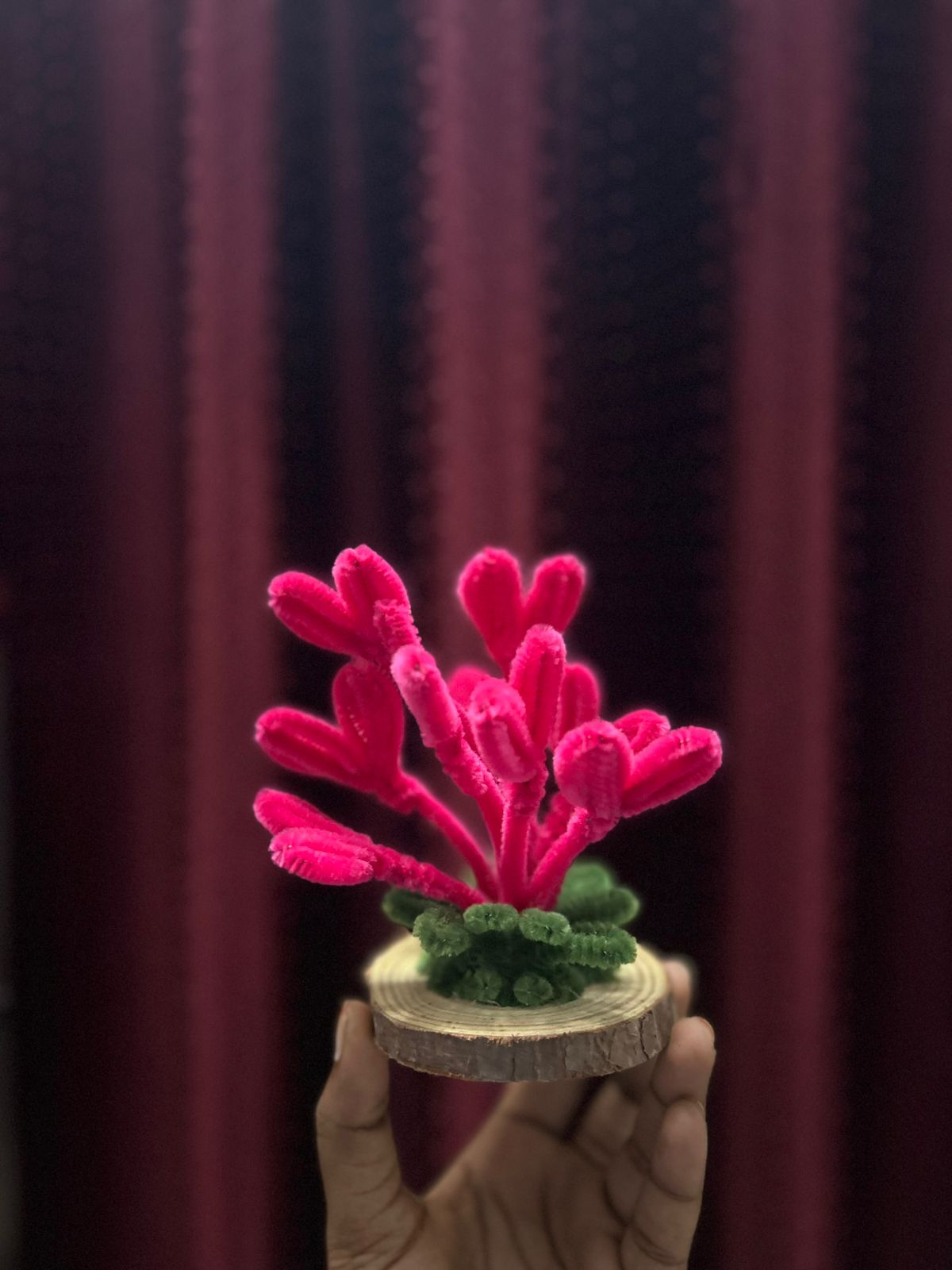 Wooden Heart Desk Buddy